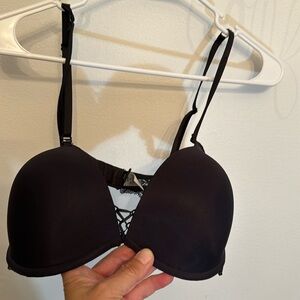 Fredrick’s of Hollywood Black push up bra 38B